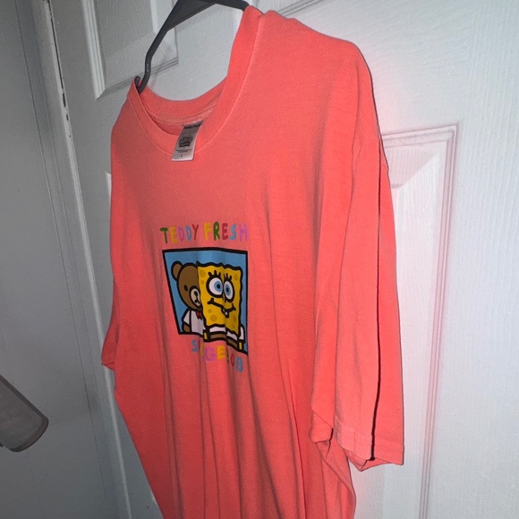 Teddy Fresh SpongeBob Coral Red T-Shirt Large - Picture 4 of 6